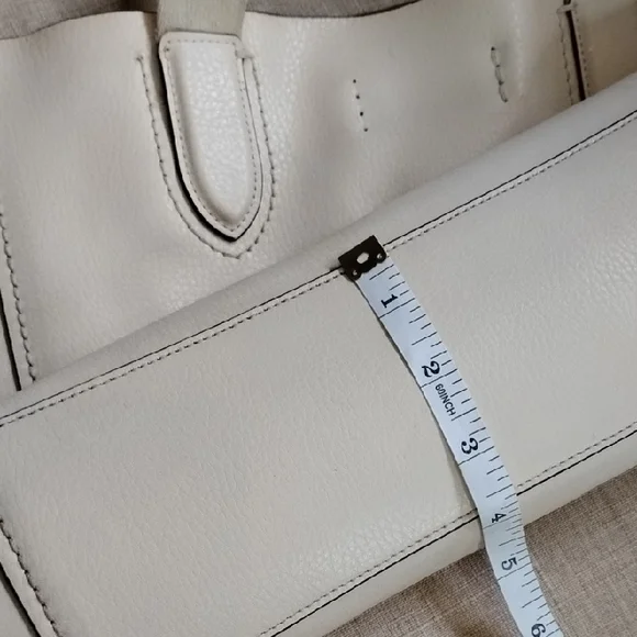 Coach Off-White Leather Tote - Picture 12 of 16